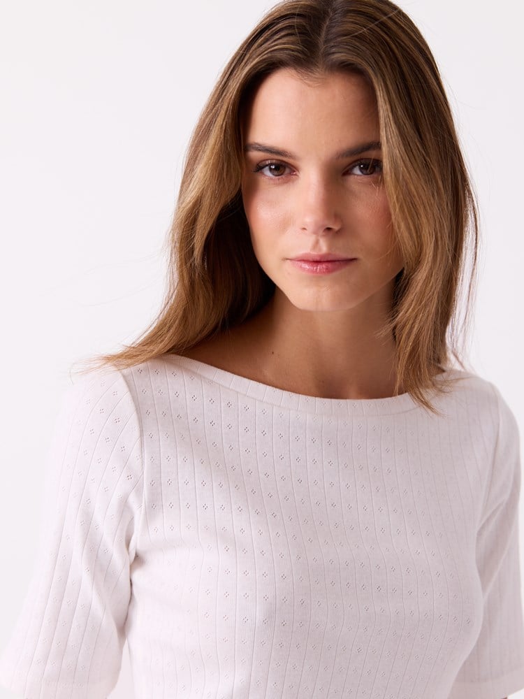 Vilma t-skjorte 7515146_O68-JEANPAUL-H26-Front (4).jpg_