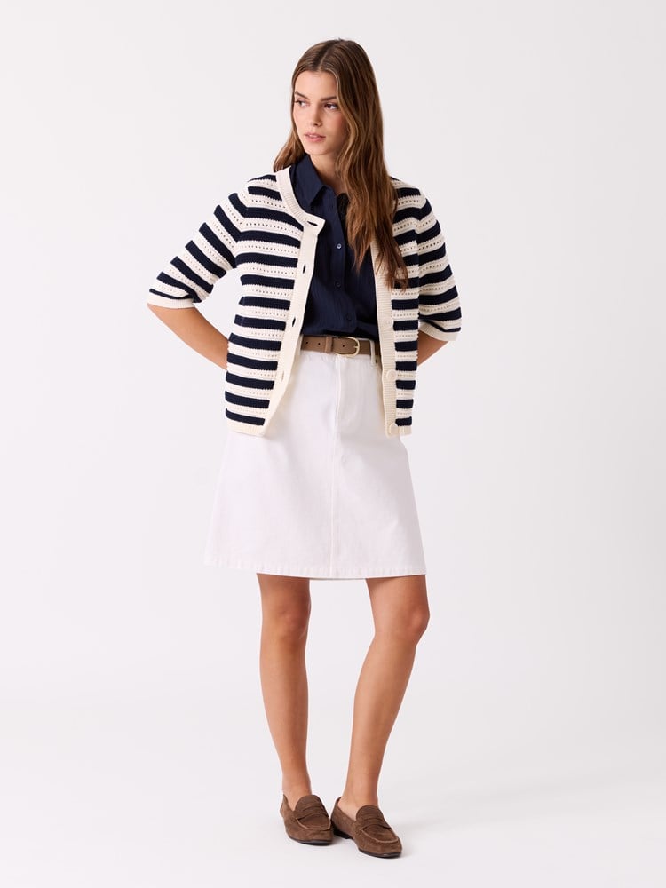 Paige bluse 7515149_EM6-JEANPAUL-H26-Front_5948.jpg_Front