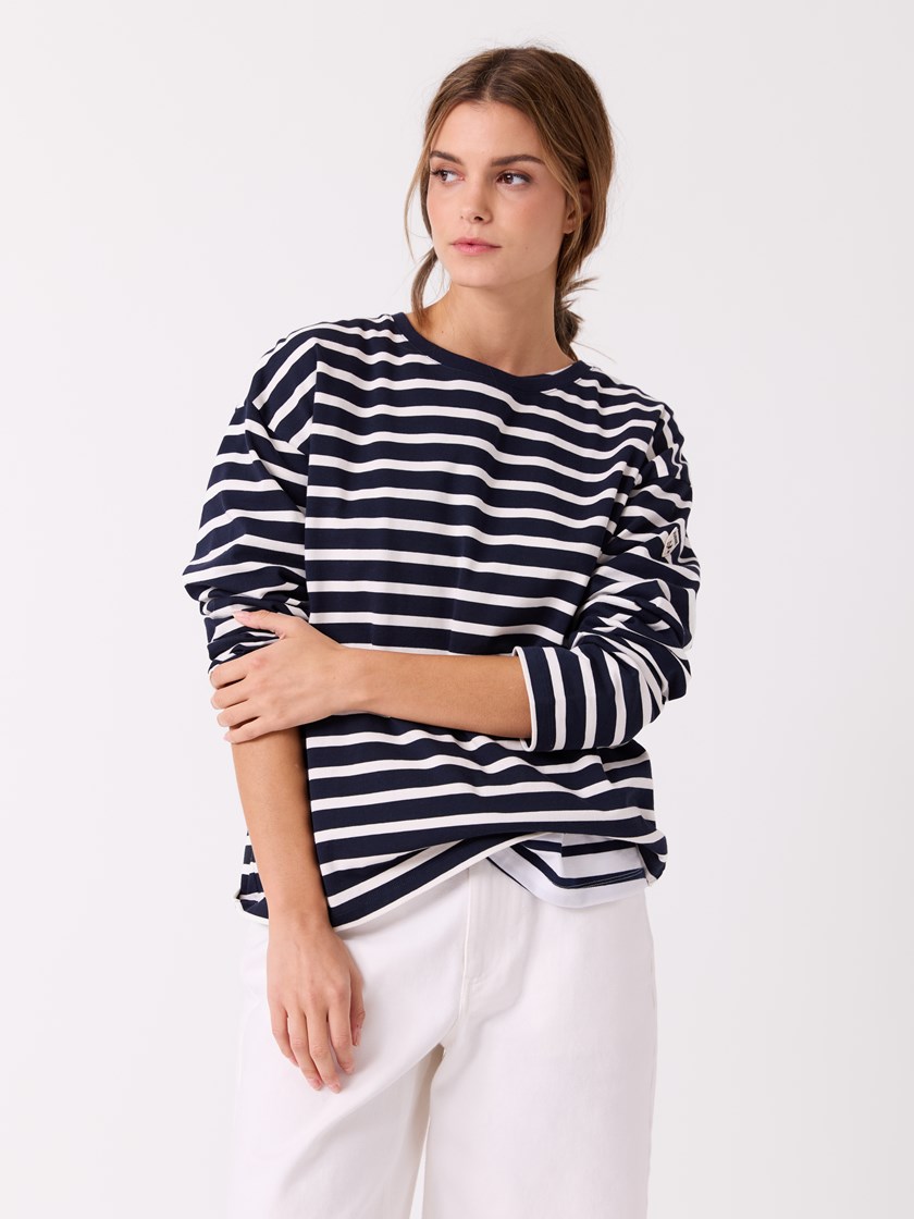 7515165 EM6 7515165_EM6-JEANPAUL-H26-Front_3110_Verna stripet genser EM6.jpg_Front||Front