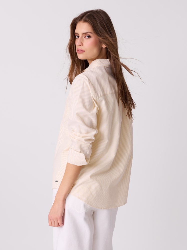 Caro stripet skjorte 7515318_Q0E_Jean Paul_Caro Stripet Skjorte_S26 (12)_Caro stripet skjorte Q0E.jpg_