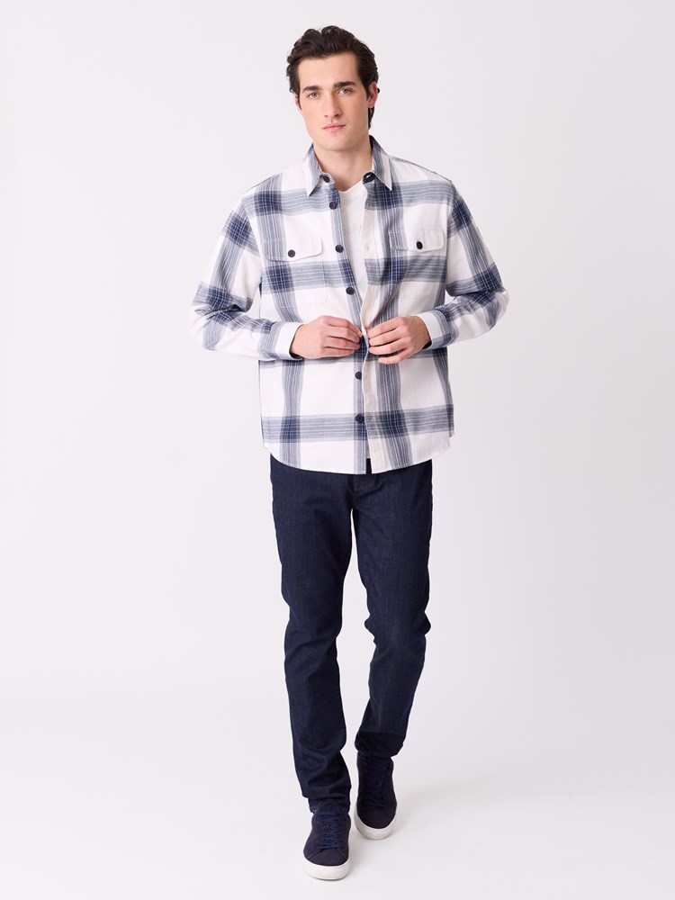 Fabrice skjortejakke 7515385_EGS-JEANPAUL-S26-Modell-Front_7543_Fabrice skjortejakke EGS.jpg_Front||Front