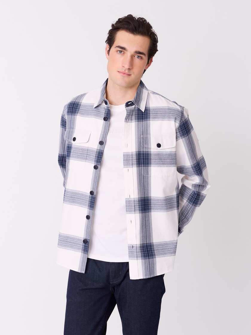 7515385 EGS 7515385_EGS-JEANPAUL-S26-Modell-Front_9710_Fabrice skjortejakke EGS.jpg_Front