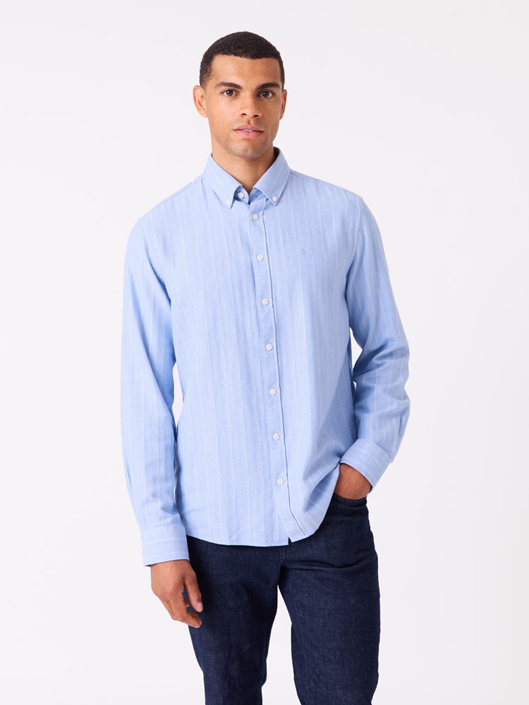 Louis skjorte - Regular fit 7515387_E9O-JEANPAUL-S26-Modell-Front_3500_Louis skjorte - Regular fit E9O.jpg_