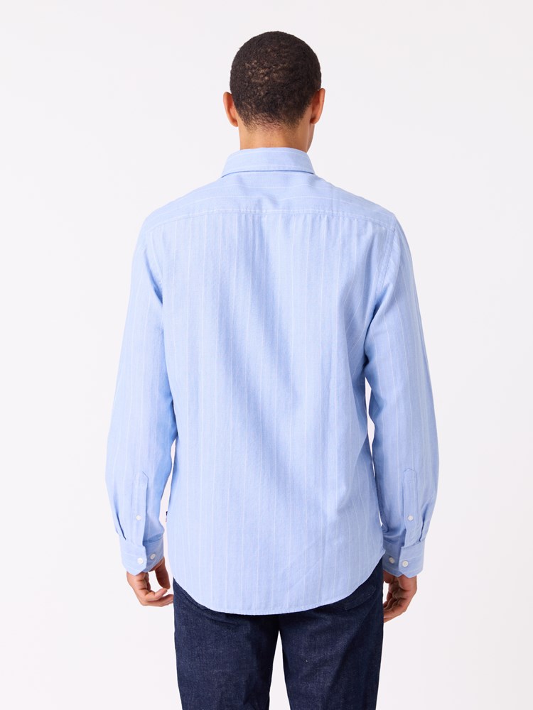 Louis skjorte - Regular fit 7515387_E9O-JEANPAUL-S26-Modell-Front_685_Louis skjorte - Regular fit E9O.jpg_