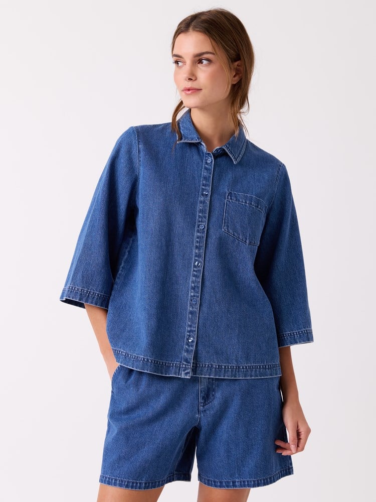 Nour skjorte 7515388_D03_Jean Paul_Nour Skjorte_H26 (2)_Nour skjorte D03.jpg_