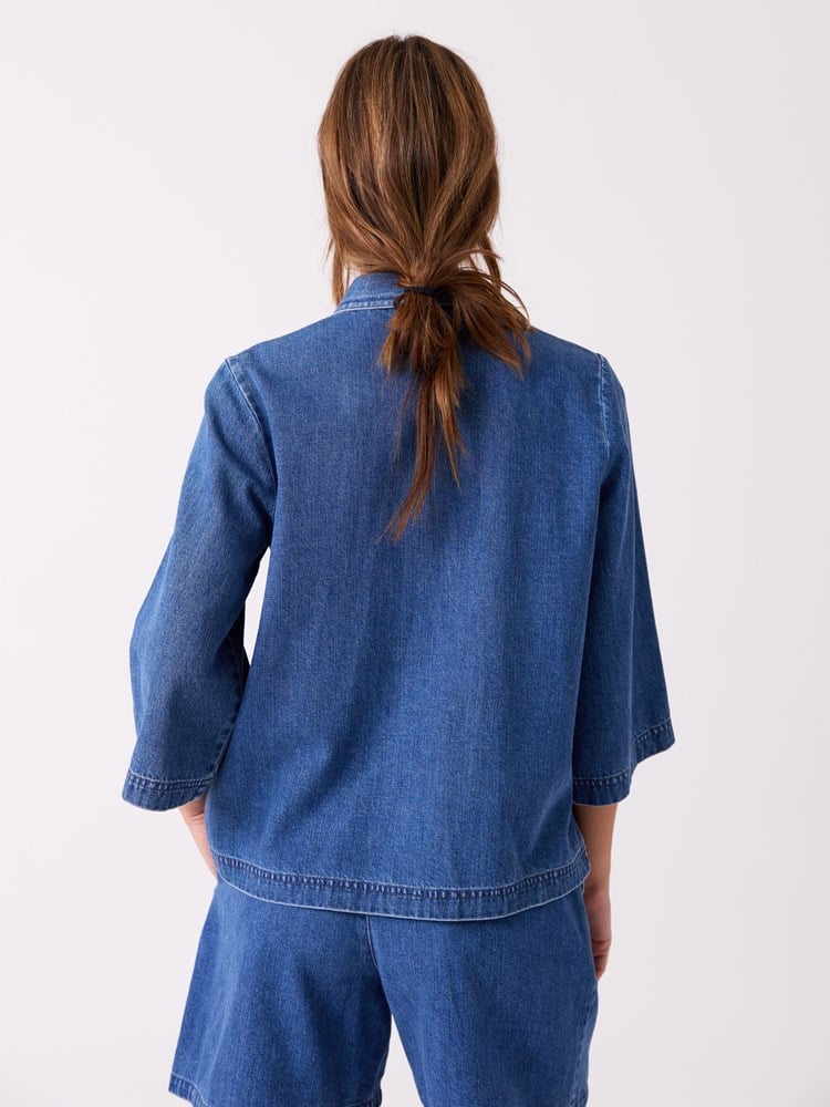 Nour skjorte 7515388_D03_Jean Paul_Nour Skjorte_H26 (3)_Nour skjorte D03.jpg_