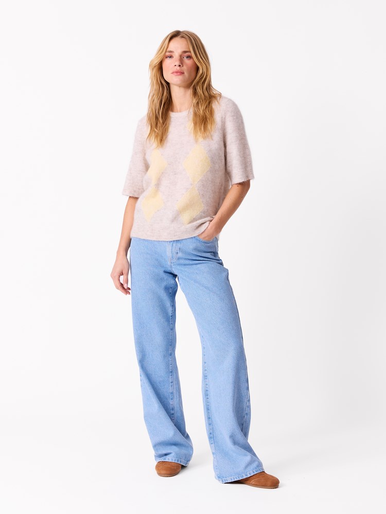 Julianne jeans 7515445_DAC-JEANPAUL-S26-Modell-Front (4)_Julianne jeans DAC 7515445.jpg_