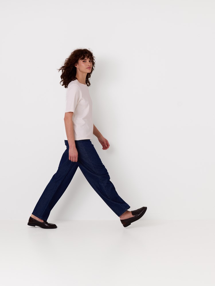 Joyce jeans 7515518_D03_Jean Paul_Joyce Jeans_A26_Prefall (1).jpg_