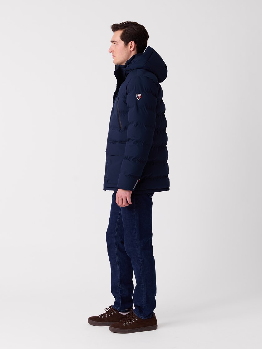 7515539 EM6 7515539_EM6-JEANPAUL-A26-Modell-Front_2423.jpg_Front||Front