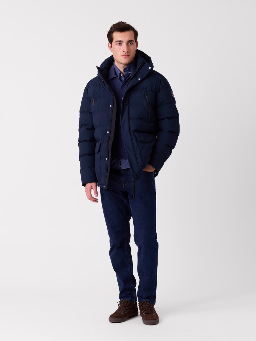 7515539 EM6 7515539_EM6-JEANPAUL-A26-Modell-Front_2595.jpg_Front||Front