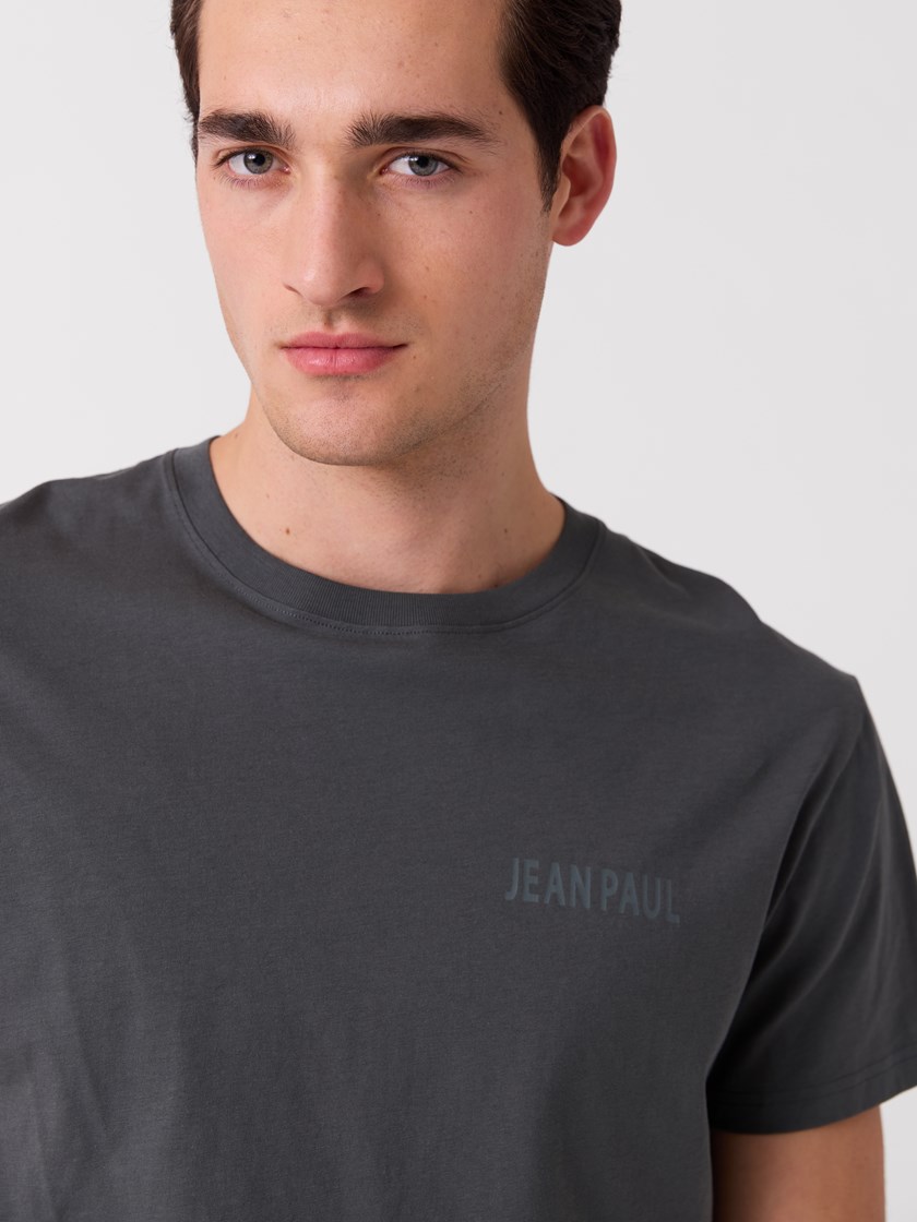 7515651 GPN 7515651_GPN-JEANPAUL-A26-Modell-Front_6587_Rodin t-skjorte GPN.jpg_Front||Front