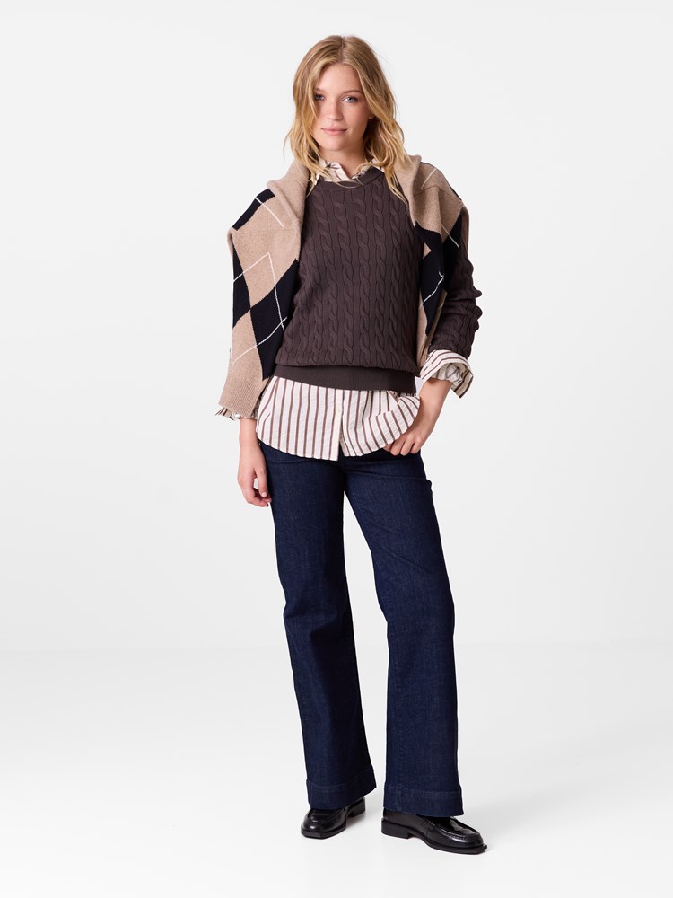 Ana genser 7515736_AN7_Jean Paul_Ana Genser_A26 (1)_Ana genser AN7.jpg_