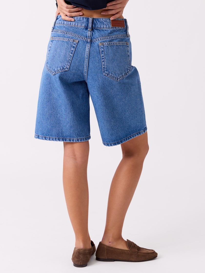 7515777 DAC 7515777_DAC_Jean Paul_Romi Bermuda Shorts_H26 (1).jpg_