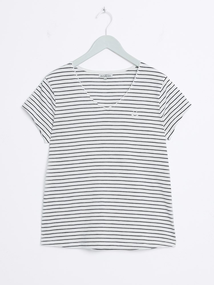 Agnais stripet t-skjorte 7515781_EM6-JEANPAUL-H26-Front_2874_Agnais stripet t-skjorte EM6_Agnais stripet t-skjorte EM6 7515781.jpg_Front||Front