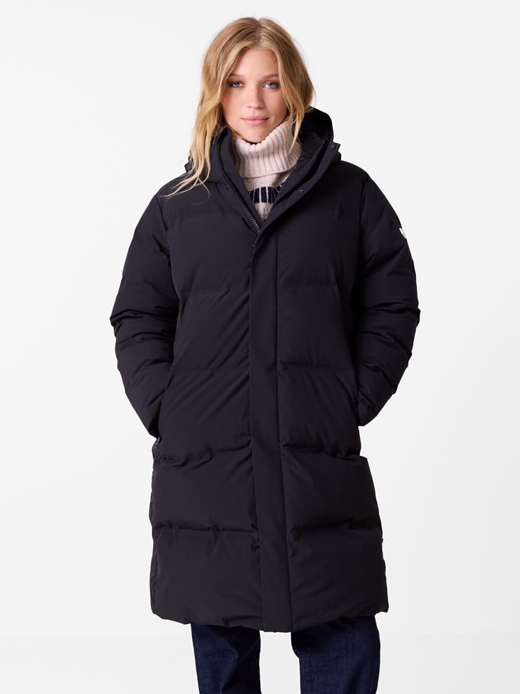 Cornelia dunparkas 7515896_C25_Jean Paul_Cornelia Dunparkas_Model_A26 (2).jpg_