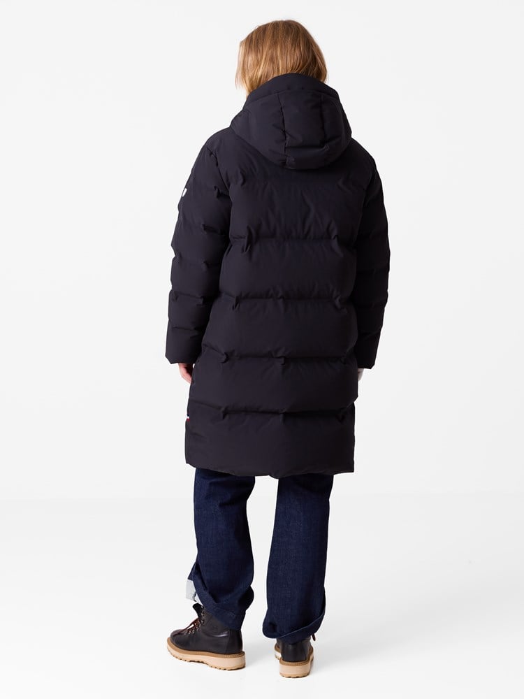 Cornelia dunparkas 7515896_C25_Jean Paul_Cornelia Dunparkas_Model_A26 (5).jpg_