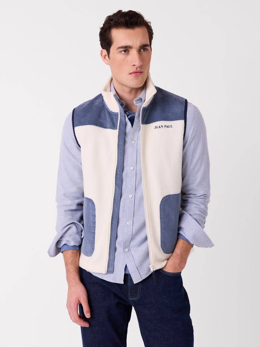 7516012 O63 7516012_EM6-JEANPAUL-A26-Modell-Front (2)_Antoine fleecevest O63.jpg_