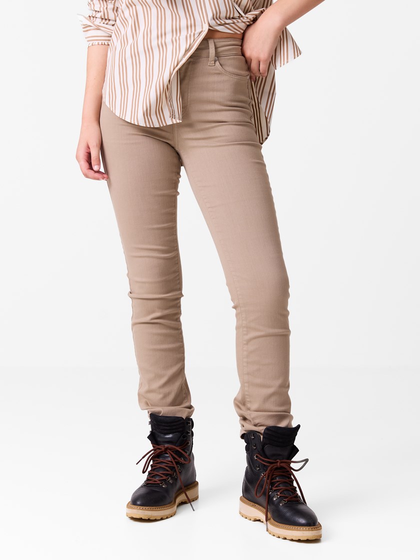 7516052 I5A 7516052_I5A_Jean Paul_Ine Straight Color_A26_Model_Front (10)_Ine straight color I5A.jpg_