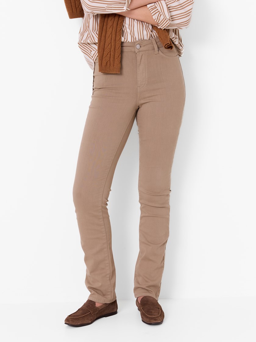 7516052 I5A 7516052_I5A_Jean Paul_Ine Straight Color_A26_Model_Front (5)_Ine straight color I5A.jpg_