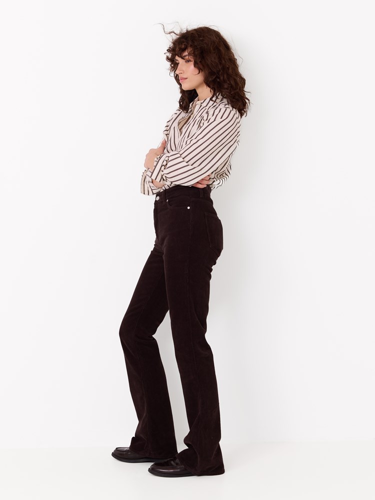 Ine cord bellbottom 7516063_AN7-JEANPAUL-A26-Modell-Front_63.jpg_Front