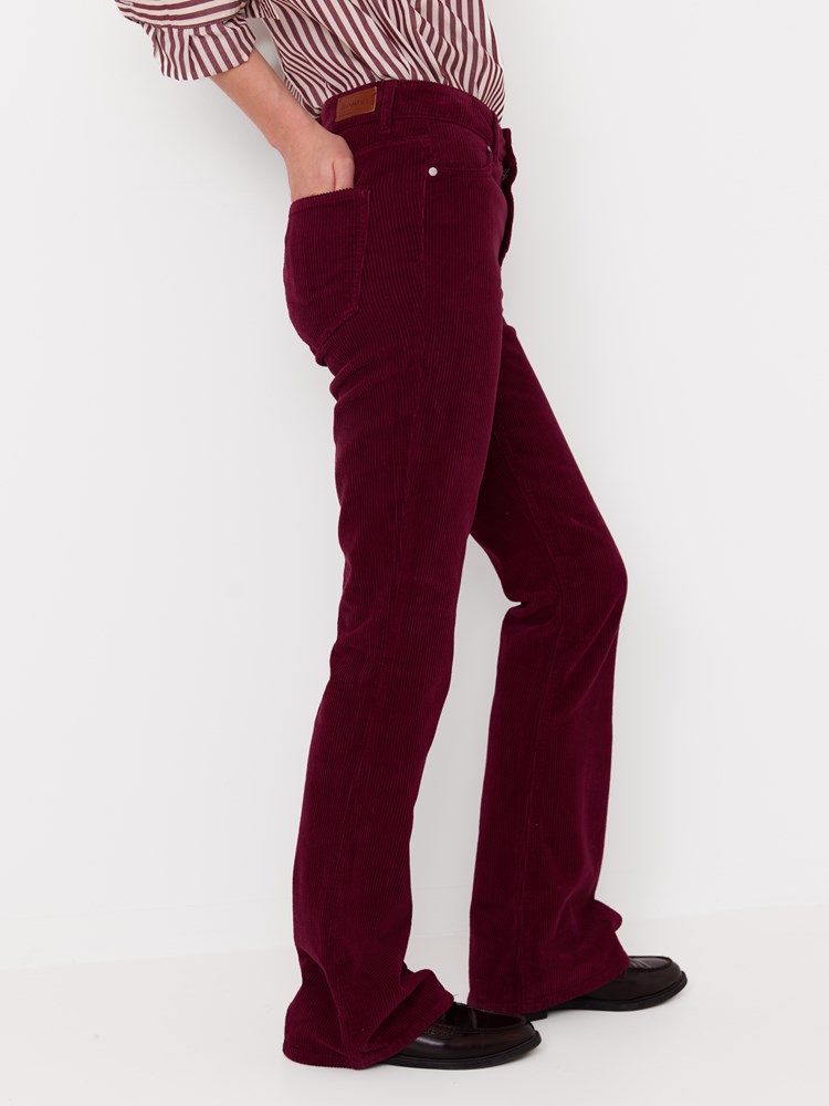 Ine cord bellbottom 7516063_S83-JEANPAUL-A26-Modell-Front_7509.jpg_Front
