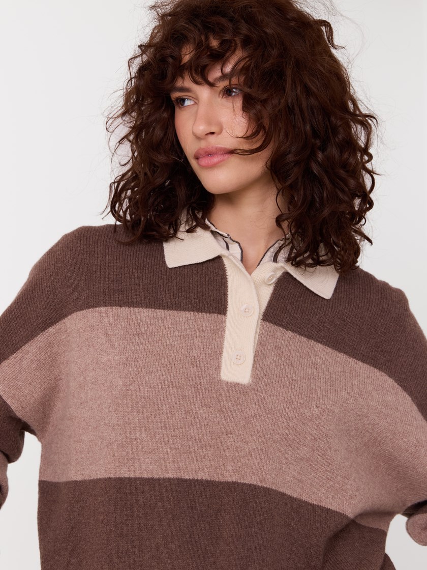 7516069 APR 7516069_APR-JEANPAUL-A26-Modell-Front_4723_Ivonne genser APR.jpg_Front||Front