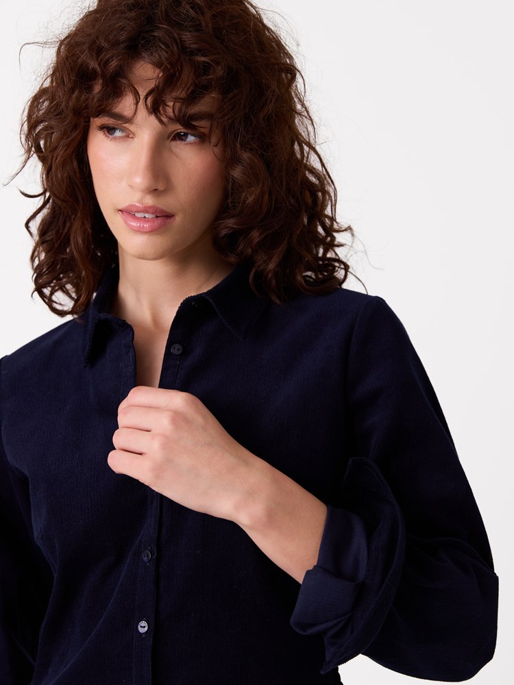 Elvira cordkjole 7516090_EM6-JEANPAUL-A26-Modell-Front_8166.jpg_Front||Front