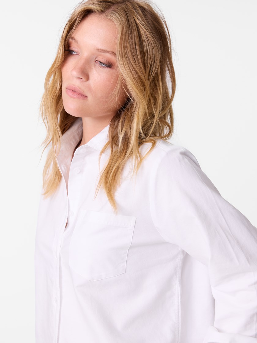 7516146 O68 7516146_O68_JeanPaul_Anne Oxford skjorte_A26_Model_Front (4).jpg_