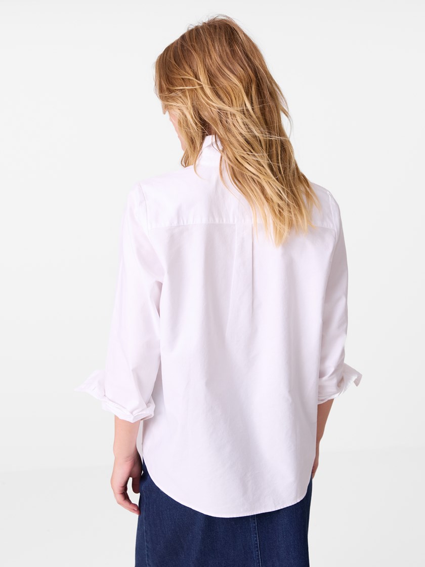 7516146 O68 7516146_O68_JeanPaul_Anne Oxford skjorte_A26_Model_Front (6).jpg_