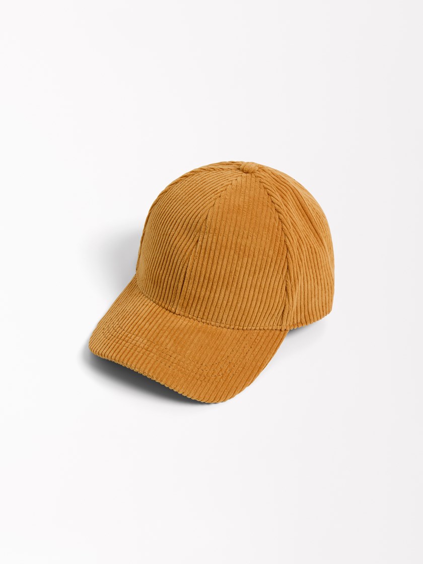 7516178 AEC 7516178_AEC-JEANPAUL-A26-Front_6987_Nathan cap AEC.jpg_Front||Front