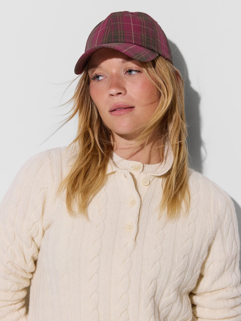 7516181 S83 7516181_S83_JeanPaul_Linnea Cap_A26_Modell_Front (2)_Linnea cap S83.jpg_
