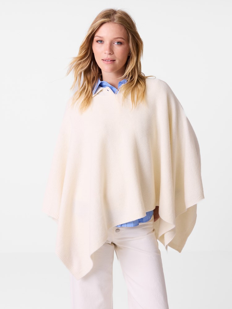Ivonne poncho 7516235_O79_Jean Paul_Ivonne Poncho_A26_Modell (2).jpg_