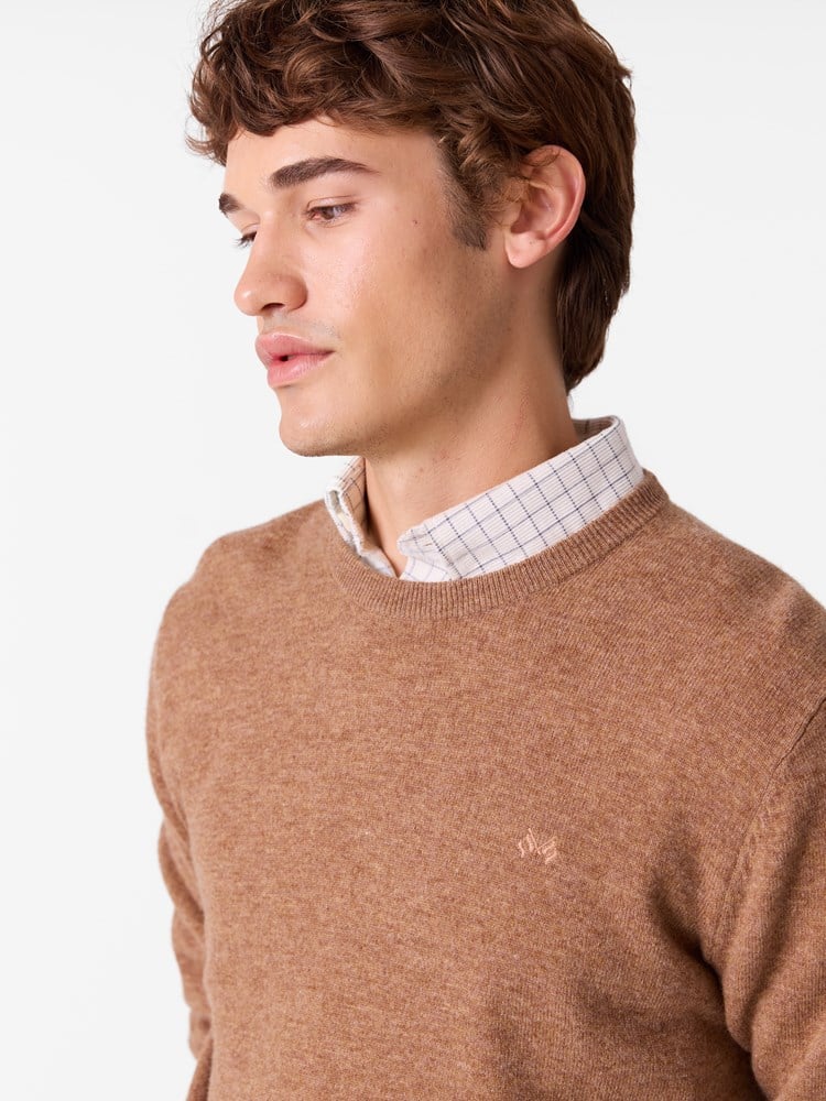Faustian genser 7516508_AP4-JEANPAUL-W26-Modell-Front_6812_Faustian genser AP4.jpg_Front||Front