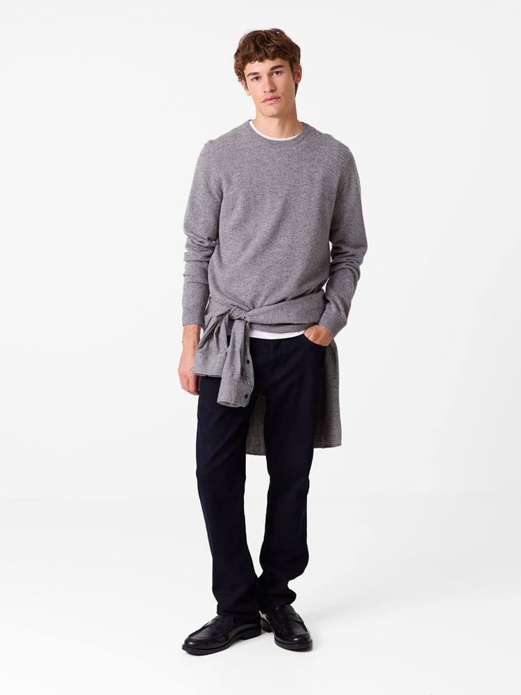 Faustian genser 7516508_IEF-JEANPAUL-W26-Modell-Front_3849_Faustian genser IEF.jpg_Front