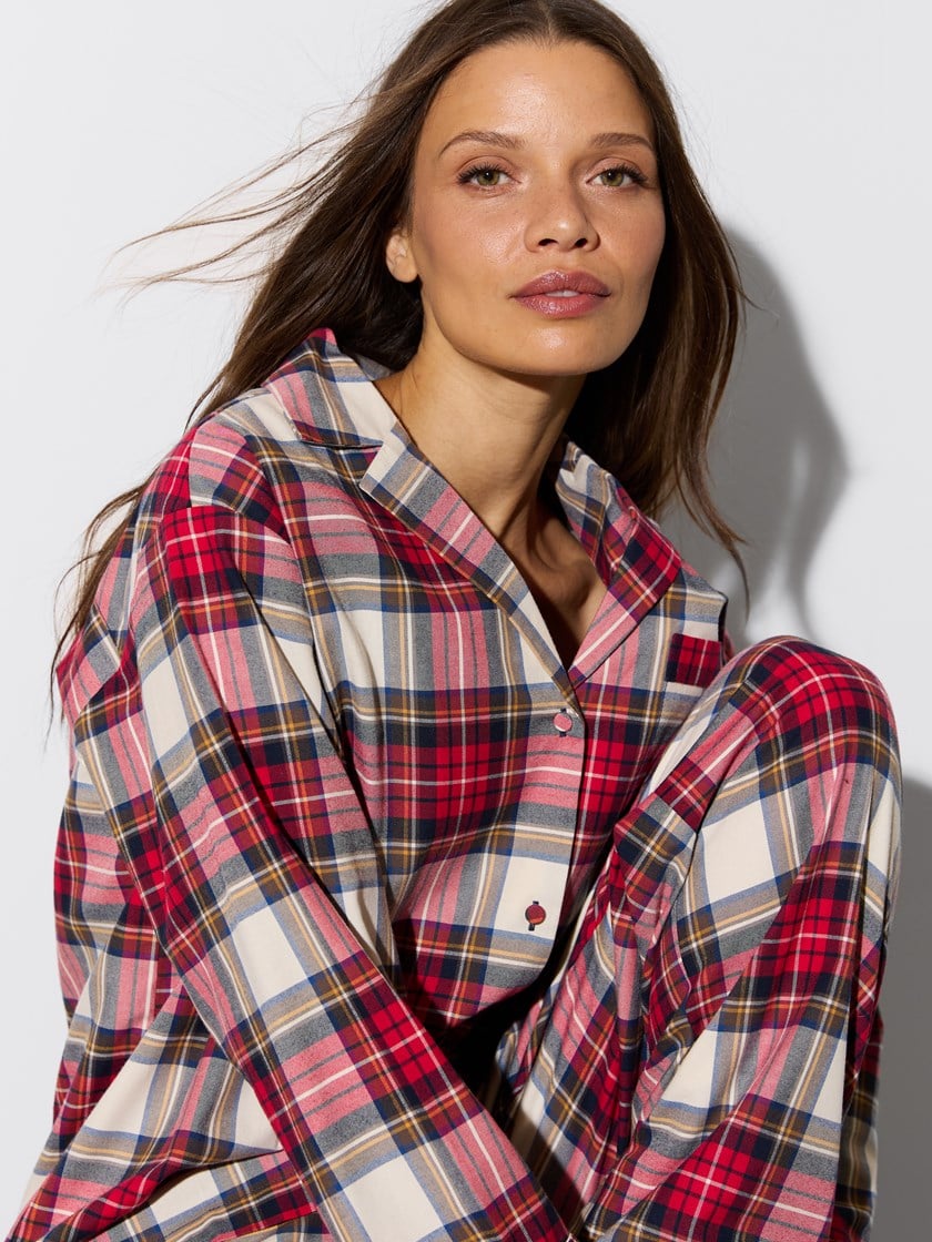 7516722 K5V 7516722_K5V_Jean Paul_Debbie Pysjset_W26_Modell (5)_Debbie pysjsett K5V.jpg_
