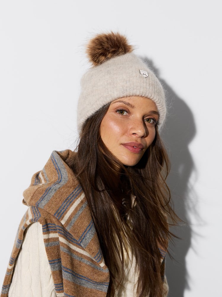 Winter lue 7516783_I2O-JEANPAUL-W26-Modell-Front_3331.jpg_Front||Front