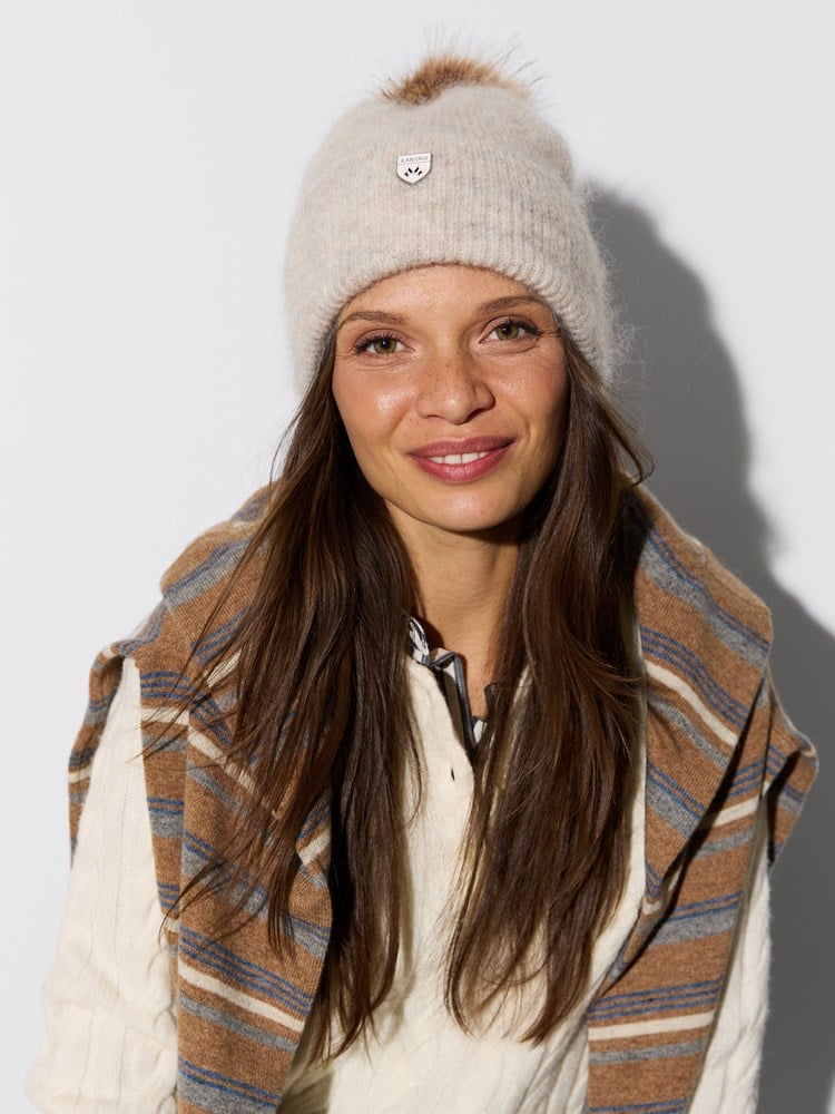 Winter lue 7516783_I2O-JEANPAUL-W26-Modell-Front_5140.jpg_Front||Front
