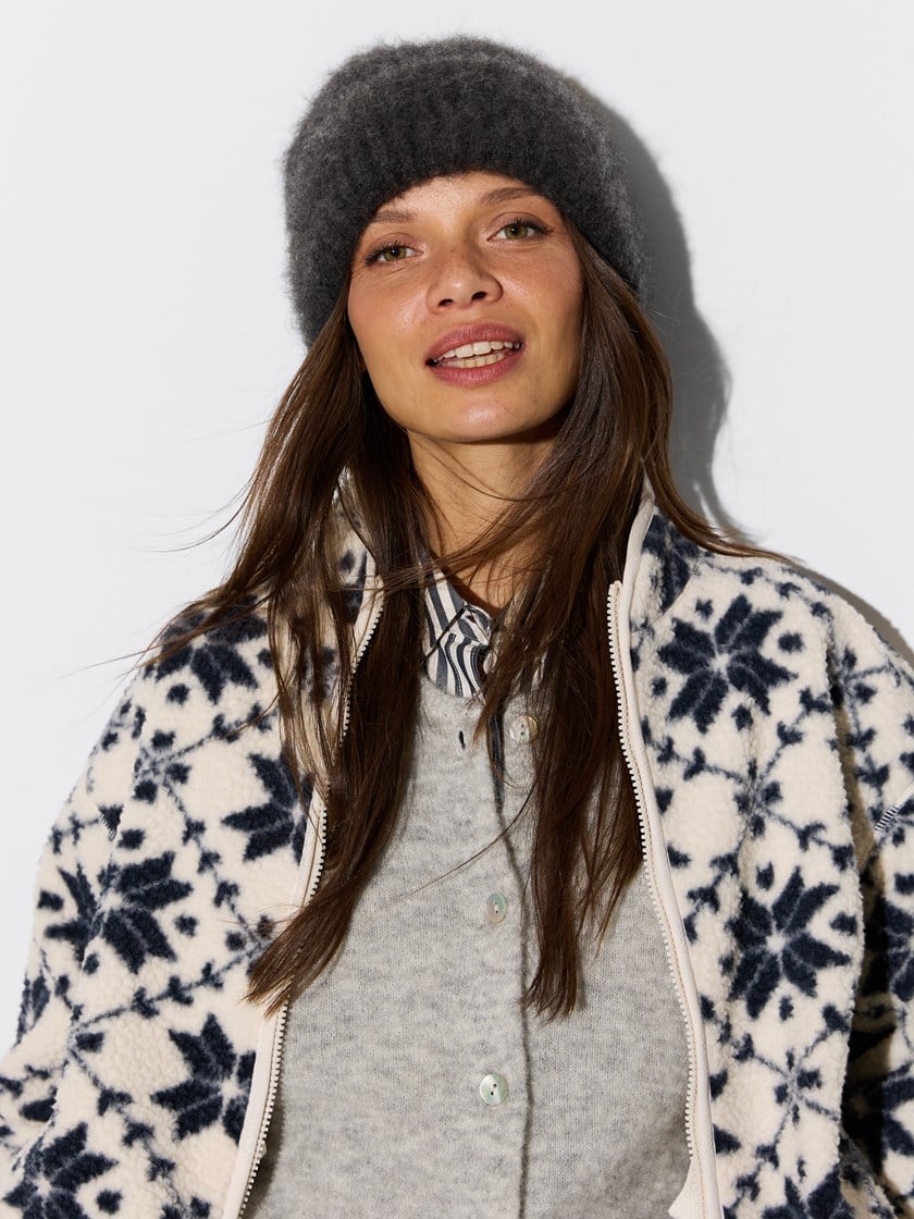 7516816 IGG 7516816_IGG-JEANPAUL-W26-Modell-Front (2).jpg_