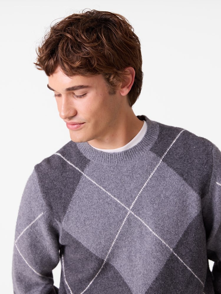 Remy argyle genser 7516829_IEB_JeanPaul_Remy Argyle Genser_W26 (4).jpg_