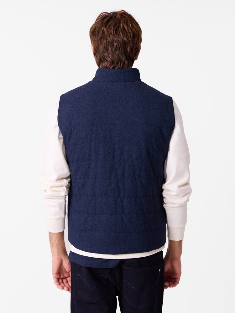 David vest 7516843_ENB-JEANPAUL-W26-Modell-Front_1231.jpg_Front||Front
