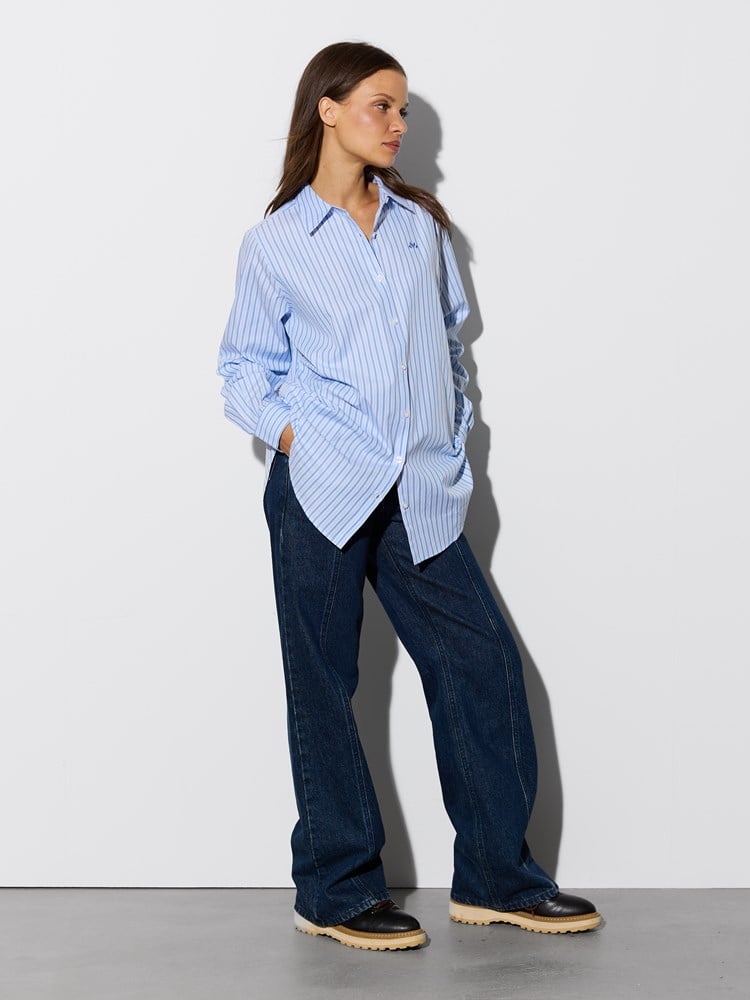Serena skjorte 7516874_EN3-JEANPAUL-S27-Modell-Front_2097.jpg_Front||Front