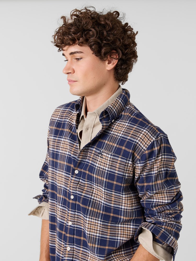 Kevin skjorte - Classic fit 7516906_APR-JEANPAUL-W26-Modell-Front_4125.jpg_Front||Front