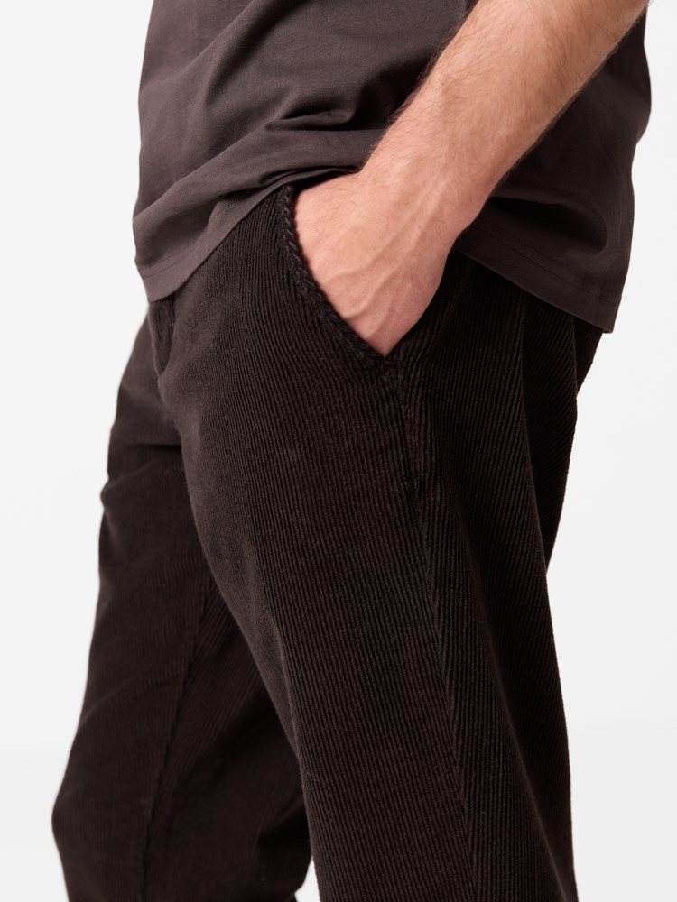 Liam cord chino 7516923_AN7_Jean Paul_Liam Cord Chino_A26 (4).jpg_