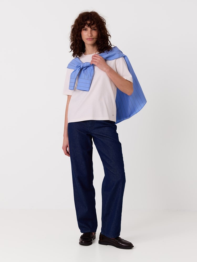 Annie t-skjorte 7516933_O79-JEANPAUL-A26-Modell-Front_7037.jpg_Front||Front