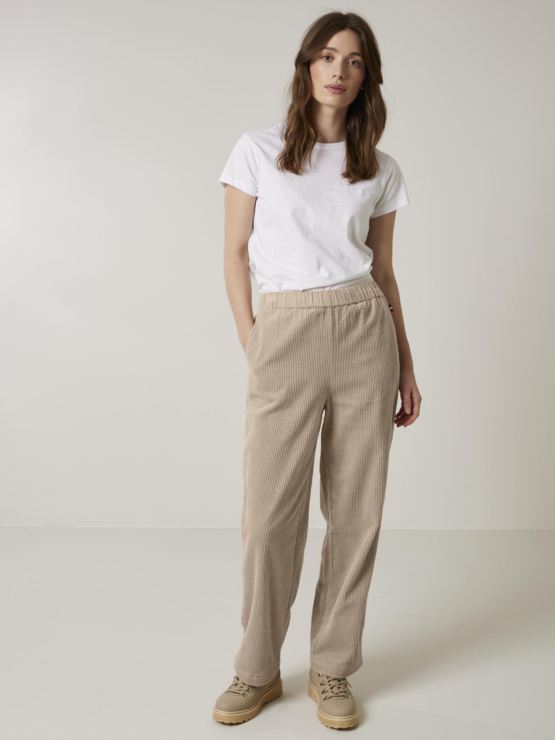 Sofia bukse Petra Mom Jeans S23 25_Ny_Farge_Sofia bukse I4C_Sofia bukse I4C 7504003.jpg_